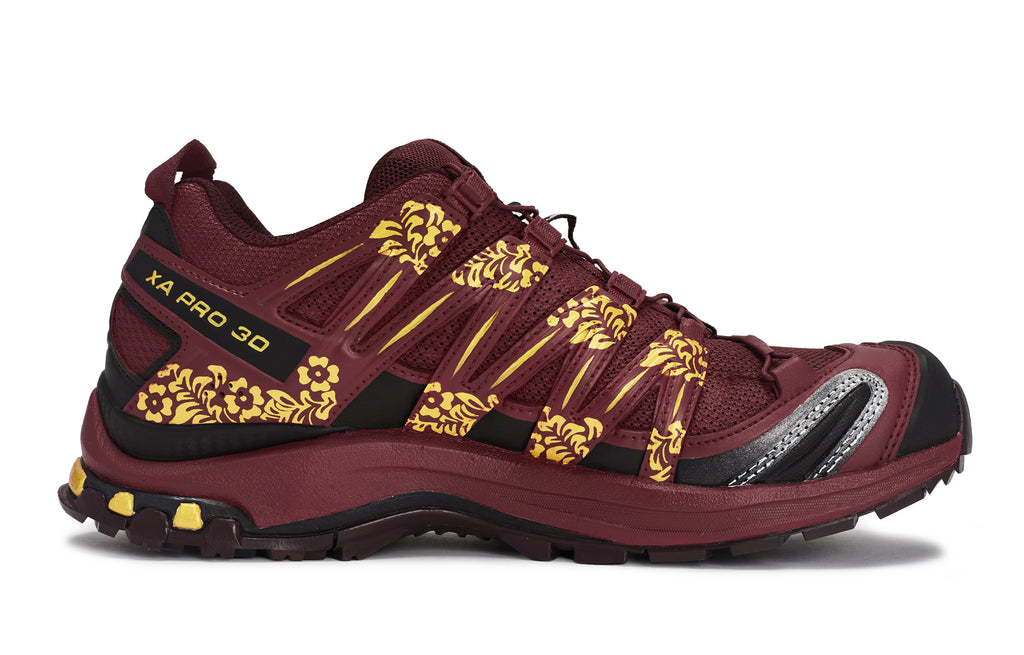 Salomon XA Pro 3D × 811 Manufacturing JiXi TangCao Unisex Outdoor Shoes – Black, Red & Gold